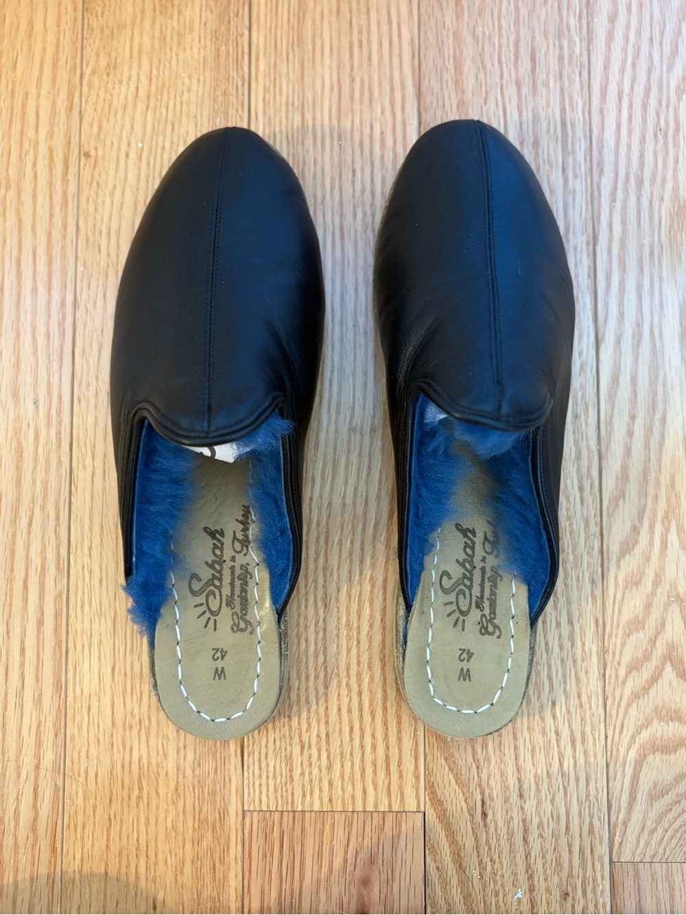 NWT Sabah Shearling Baba - Gotham Shearling, women’s size 8.5-9
